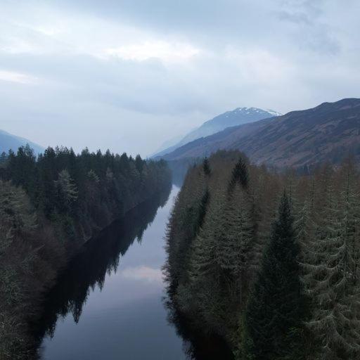Great Glen Hostel Spean Bridge Exteriör bild