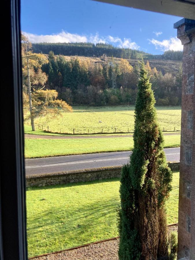 Great Glen Hostel Spean Bridge Exteriör bild