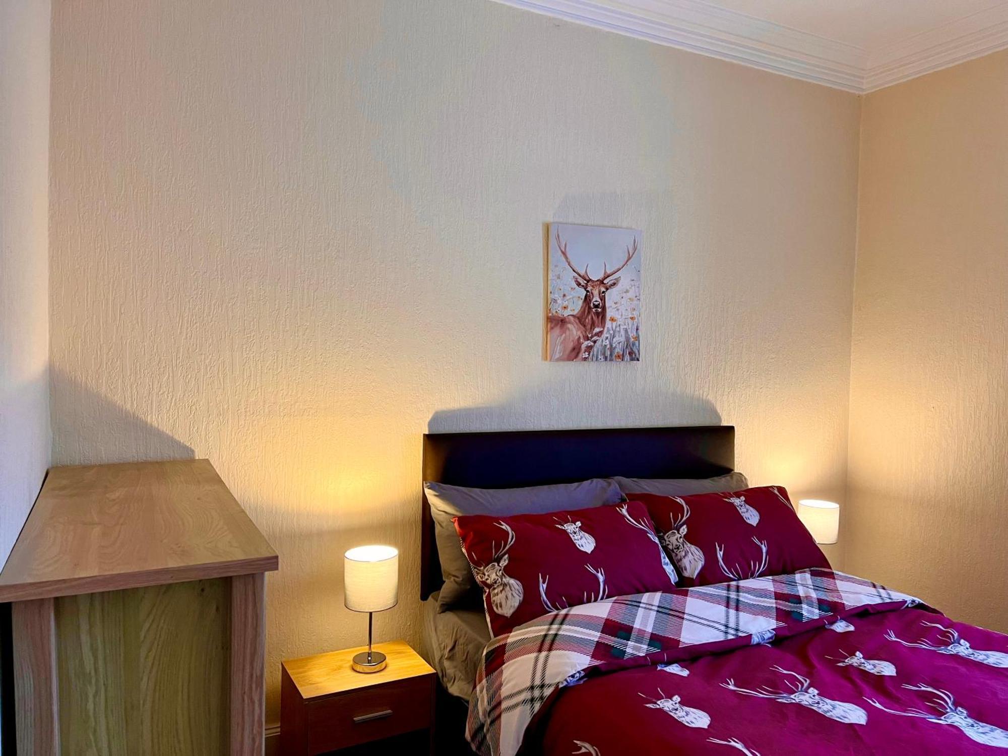 Great Glen Hostel Spean Bridge Exteriör bild