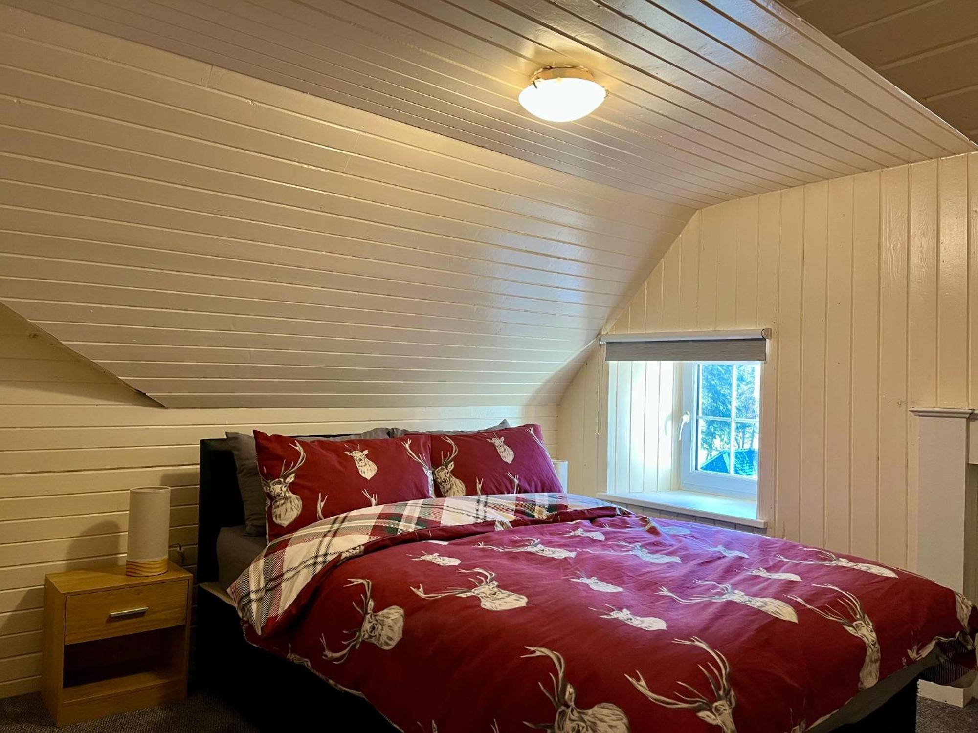 Great Glen Hostel Spean Bridge Exteriör bild